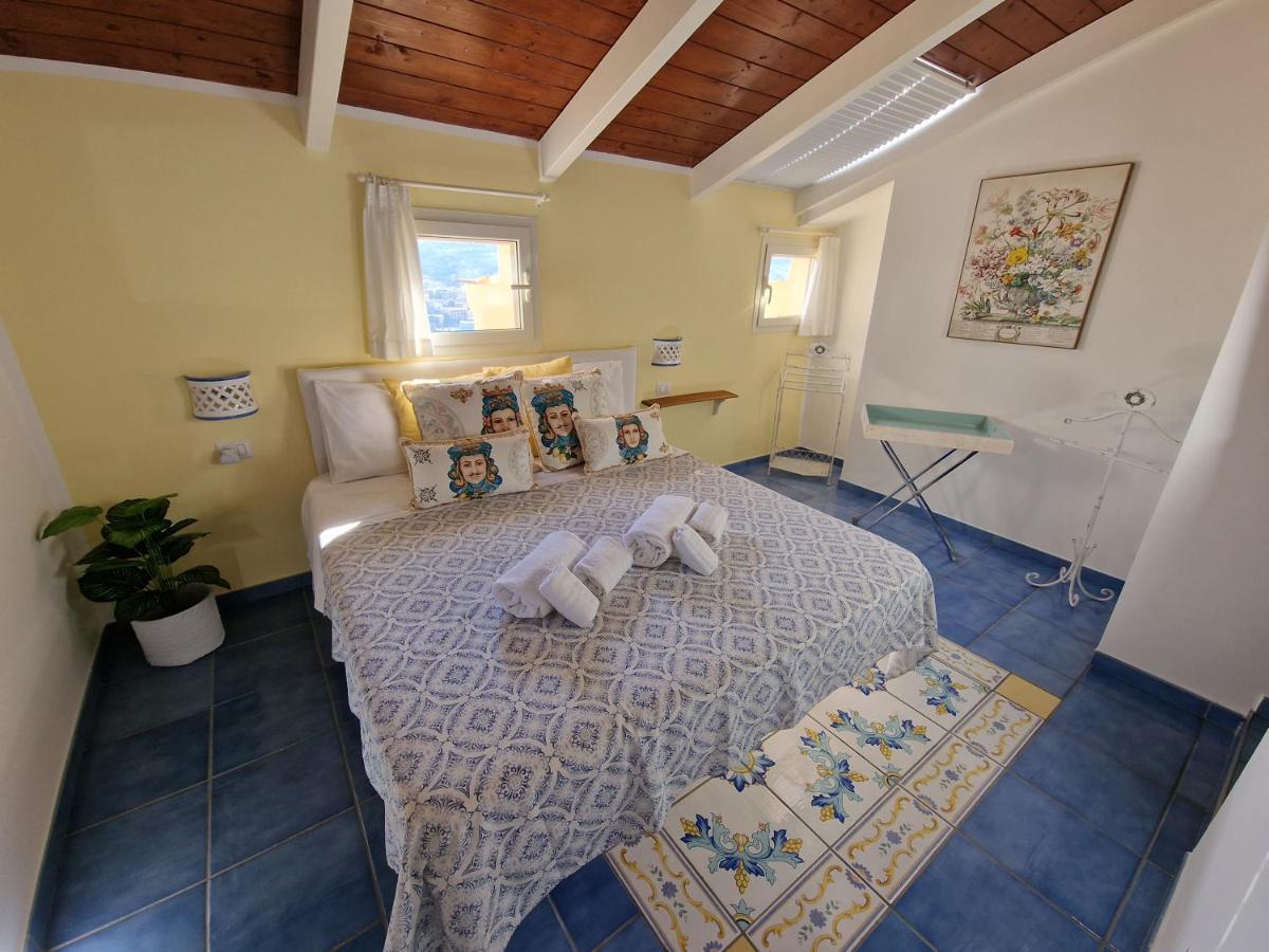 La Torretta Sea View Rooms Vico Equense Exterior photo